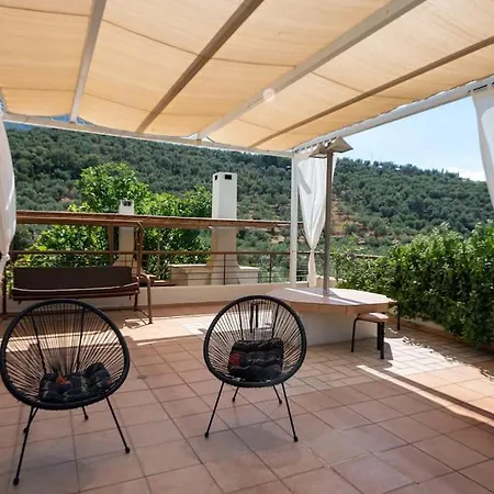 Luxurious 4bedroom Kerezenia * Kalamata