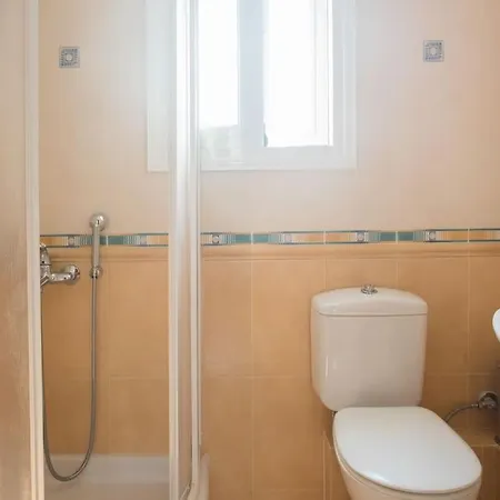 Luxurious 4bedroom Kerezenia Villa *