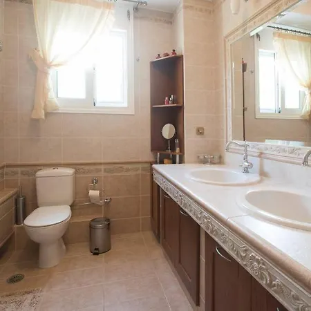 Villa Luxurious 4bedroom Kerezenia Kalamata