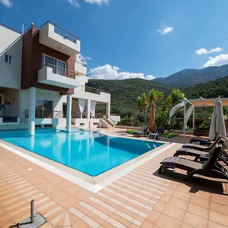 Luxurious 4bedroom Kerezenia Kalamata