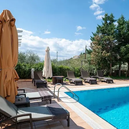 Luxurious 4bedroom Kerezenia * Kalamata