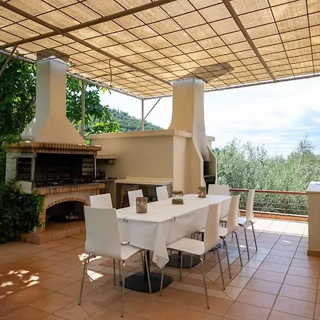 Luxurious 4bedroom Kerezenia *