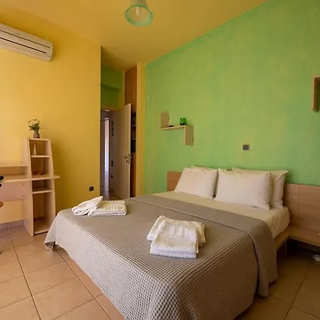 Luxurious 4bedroom Kerezenia Villa